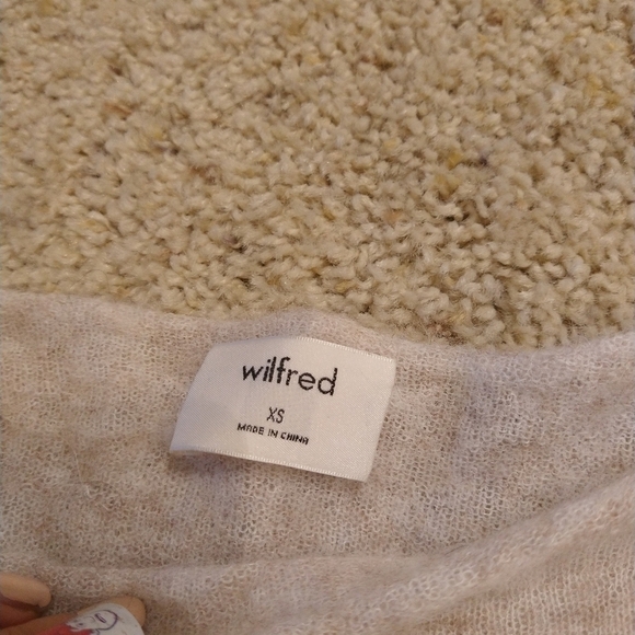 Wilfred Alpaca Crop Sweater - Picture 5 of 9